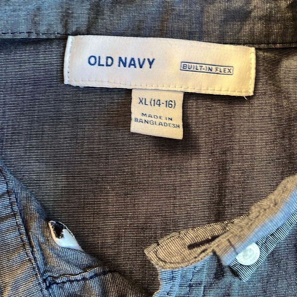 Old Navy | Boy’s Button-down Shirt Blue Chambray sz XL